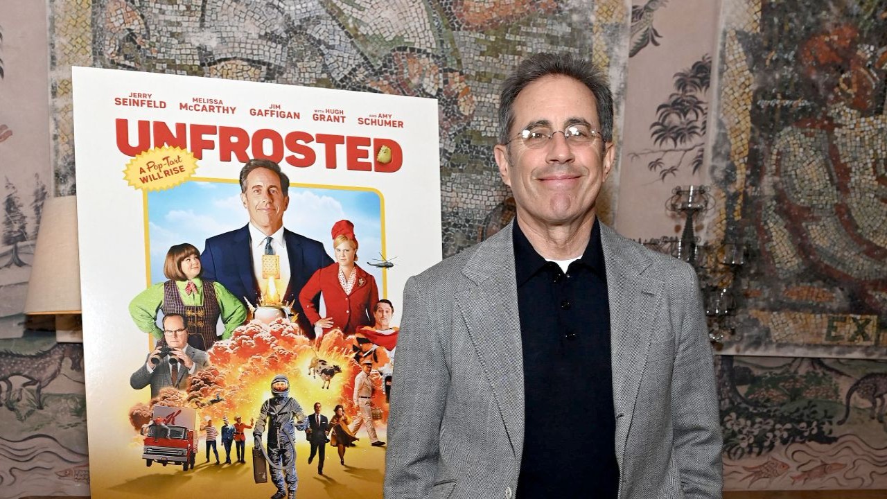 Jerry Seinfeld Revives Classic Seinfeld Characters; Pokes Fun At FRIENDS In Promo For Pop-Tarts Film