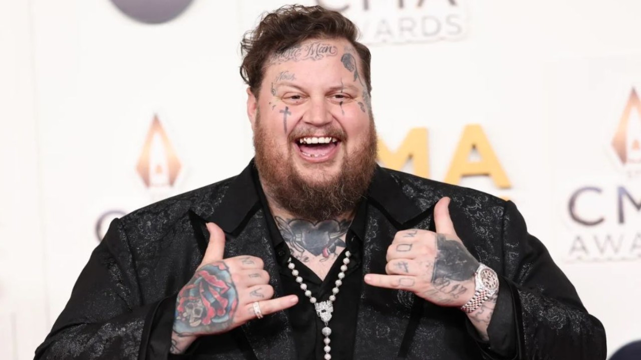Why Is Jelly Roll Being Sued By Pennsylvania Wedding Band Jellyroll? Lawsuit Explored
