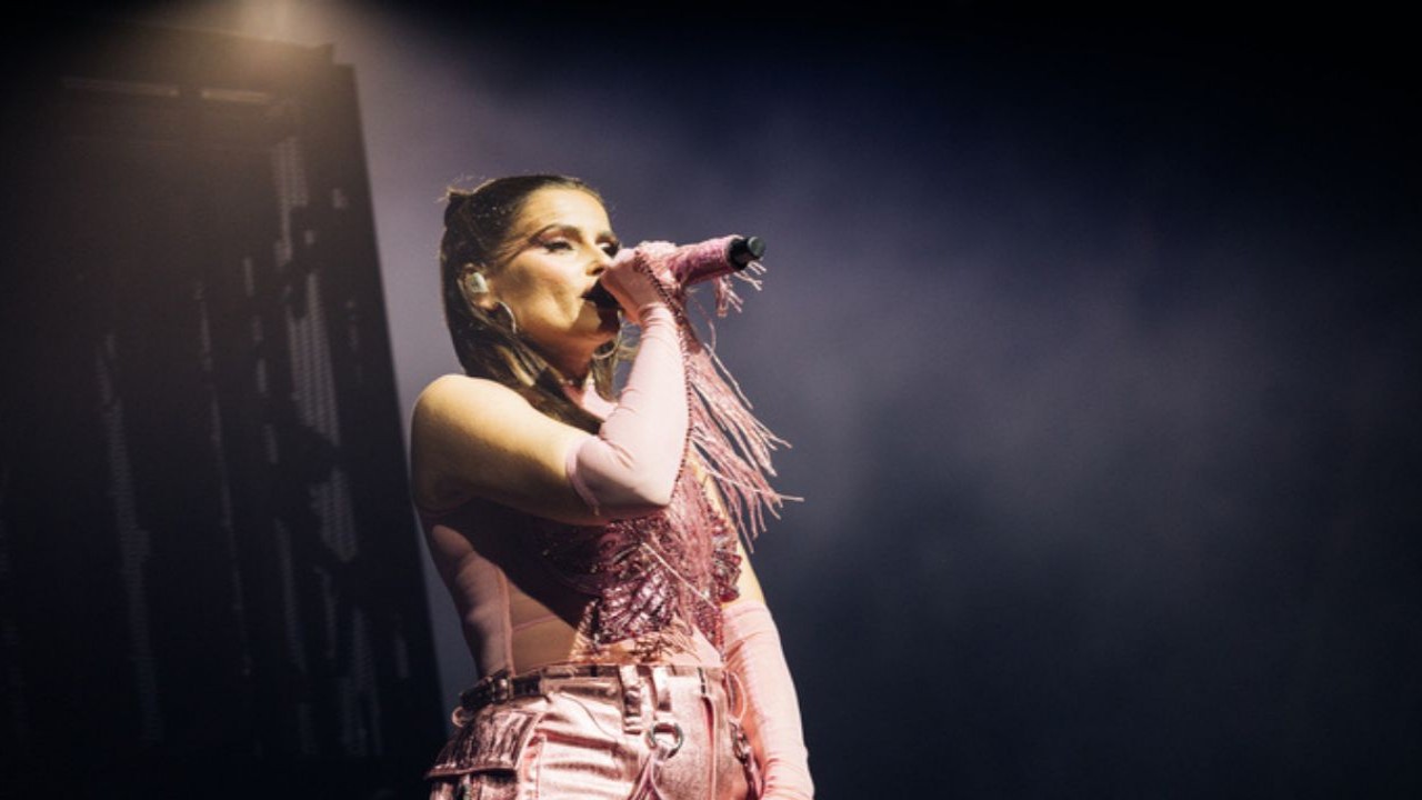  'Left It All On Stage': Nelly Furtado Shows Finger Injury After Falling During Coachella 2024 Performance