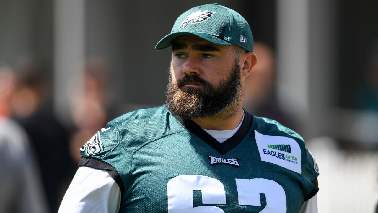Jason Kelce LOST His Super Bowl Ring During New Heights Live And Here's How Travis Kelce REACTED to The News