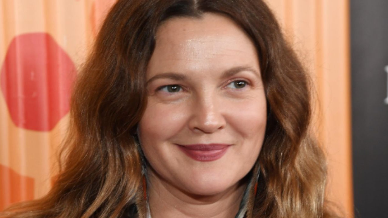 'You’re Looking Too Unattractive': Drew Barrymore On Her Time When Never Been Kissed Studio Asked Her To Tone Down