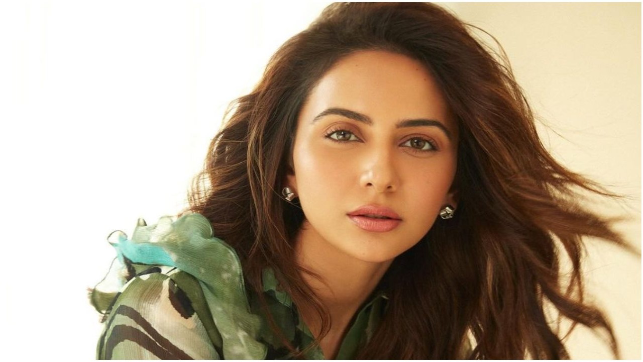 Rakul Preet Singh says she doesn’t have industrial relations to push her name; ‘I reach out to people very shamelessly’