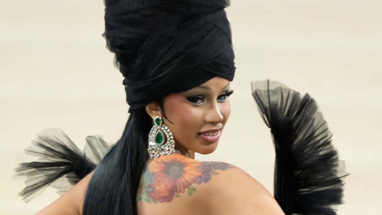 'I'm Not A Racist': Cardi B Defends Her Met Gala Comment About Asian Designer; Know What She Said