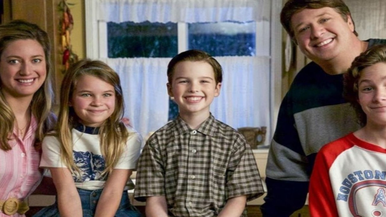 A still from Young Sheldon - IDMb 