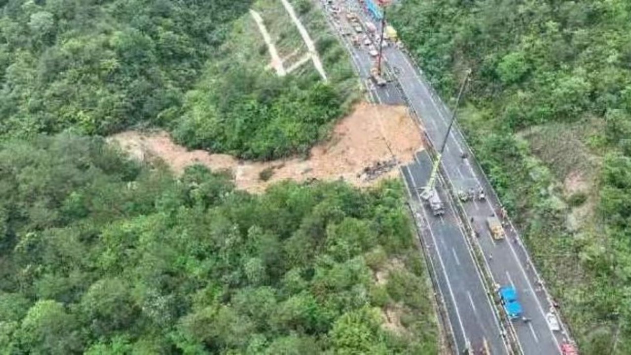 Southern China's Guangdong Highway Collapse Kills 19 People And Leaves Over 30 Injured: Details