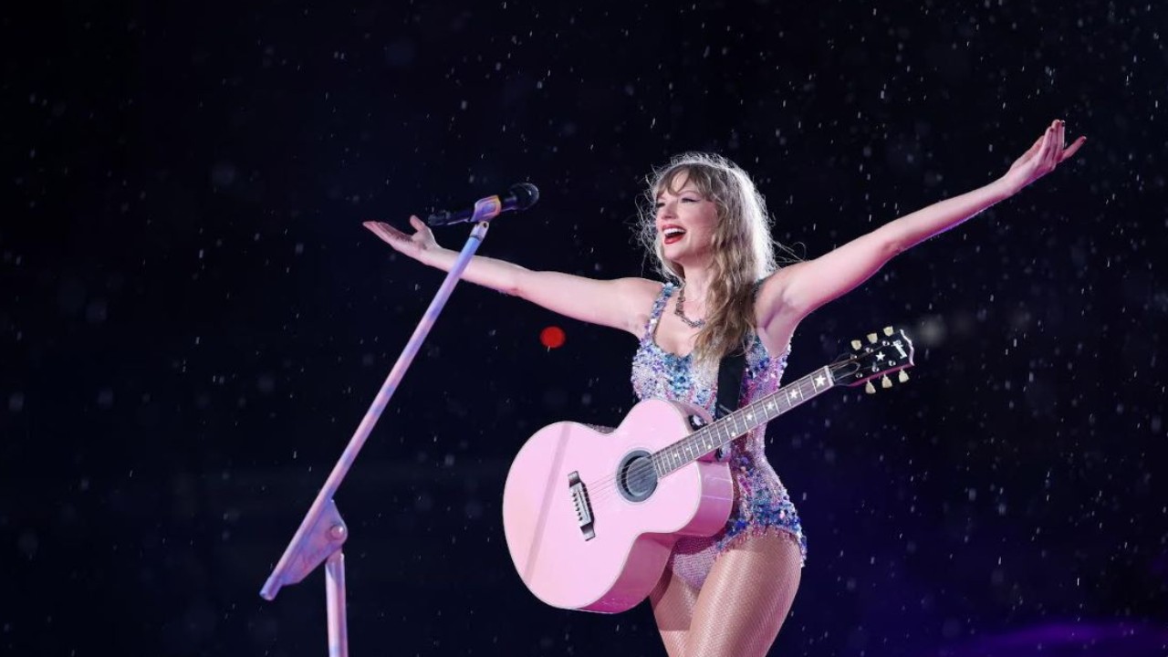 All Tracks Taylor Swift Removed From Eras Tour In the Paris Show; Deets