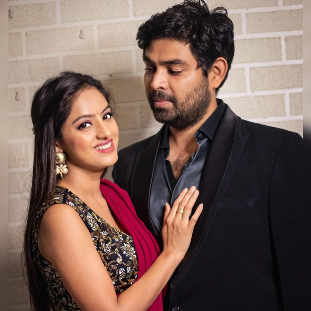 EXCLUSIVE: Mangal Lakshmi's Deepika Singh on her 10th wedding anniversary; 'We have evolved to being best friends' EXCLUSIVE: Mangal Lakshmi's Deepika Singh on her 10th wedding anniversary; 'We have evolved to being best friends'