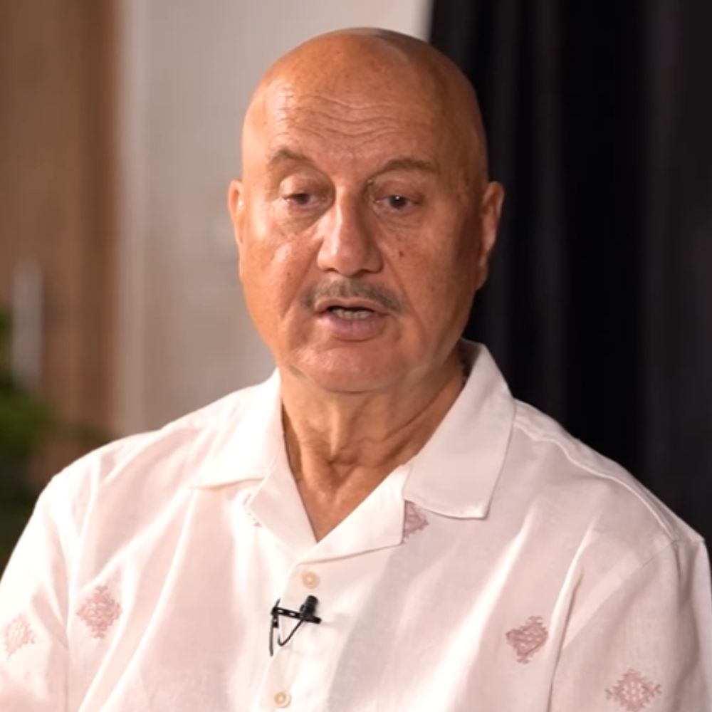 Anupam Kher reveals he struggled with manic depression for 3 years; 'No one should romanticize loneliness': EXCLUSIVE Anupam Kher reveals he struggled with manic depression for 3 years; 'No one should romanticize loneliness': EXCLUSIVE
