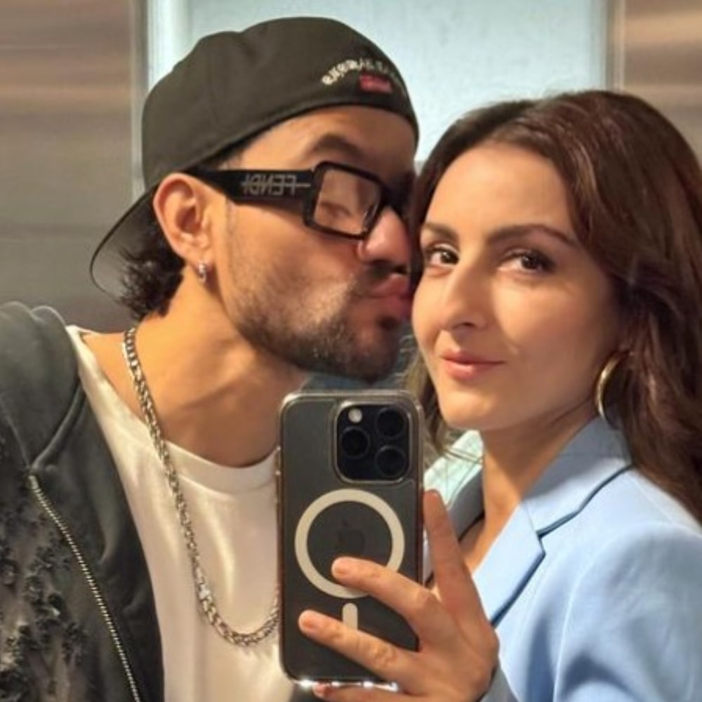 EXCLUSIVE: Kunal Kemmu REVEALS wife Soha Ali Khan is ‘first person’ to hear his scripts; calls her ‘great sounding board’ EXCLUSIVE: Kunal Kemmu REVEALS wife Soha Ali Khan is ‘first person’ to hear his scripts; calls her ‘great sounding board’