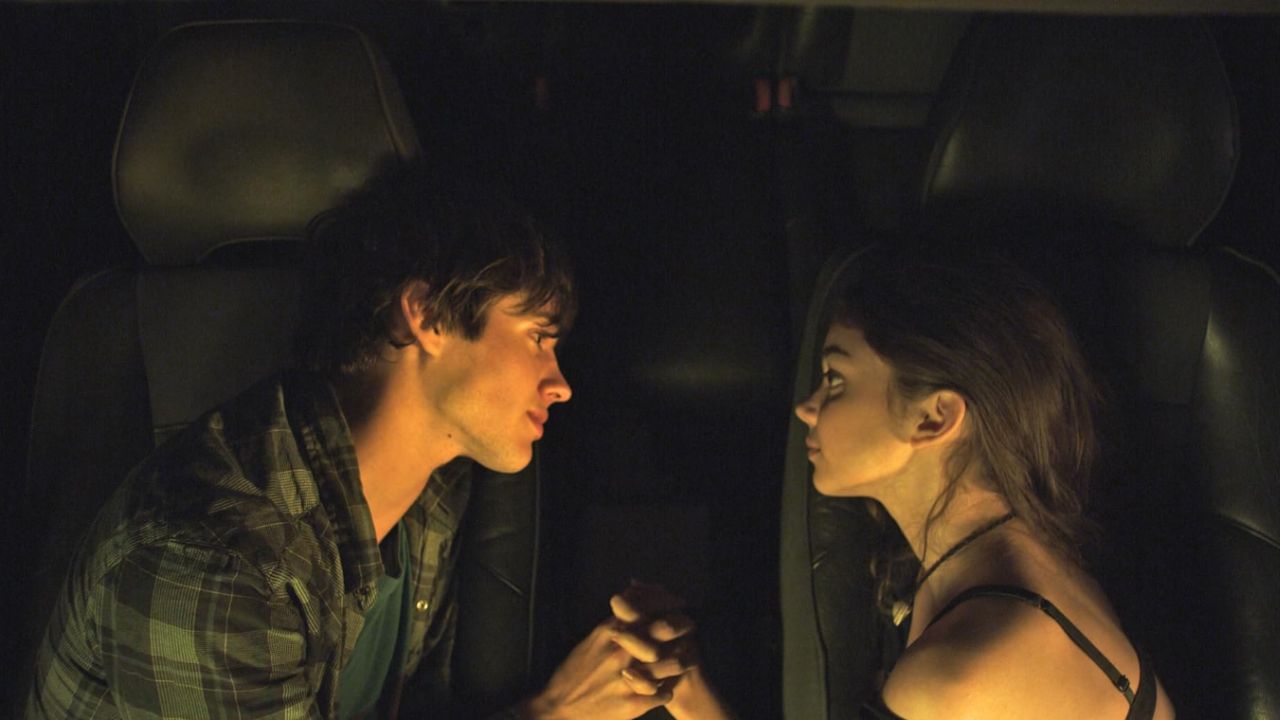 Sarah Hyland and Matt Prokop in Conception
