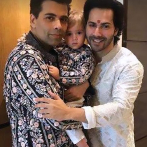Picture Courtesy: Varun Dhawan/Instagram 