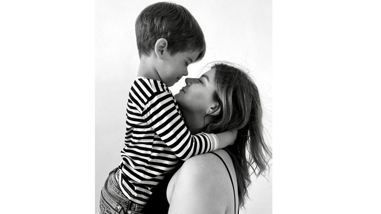 Mother son relationship