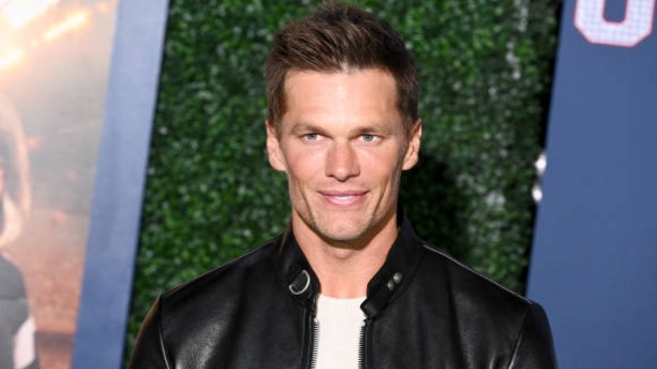 Tom Brady Uses Therapy to Be Better for Family and Friends During Tough Times