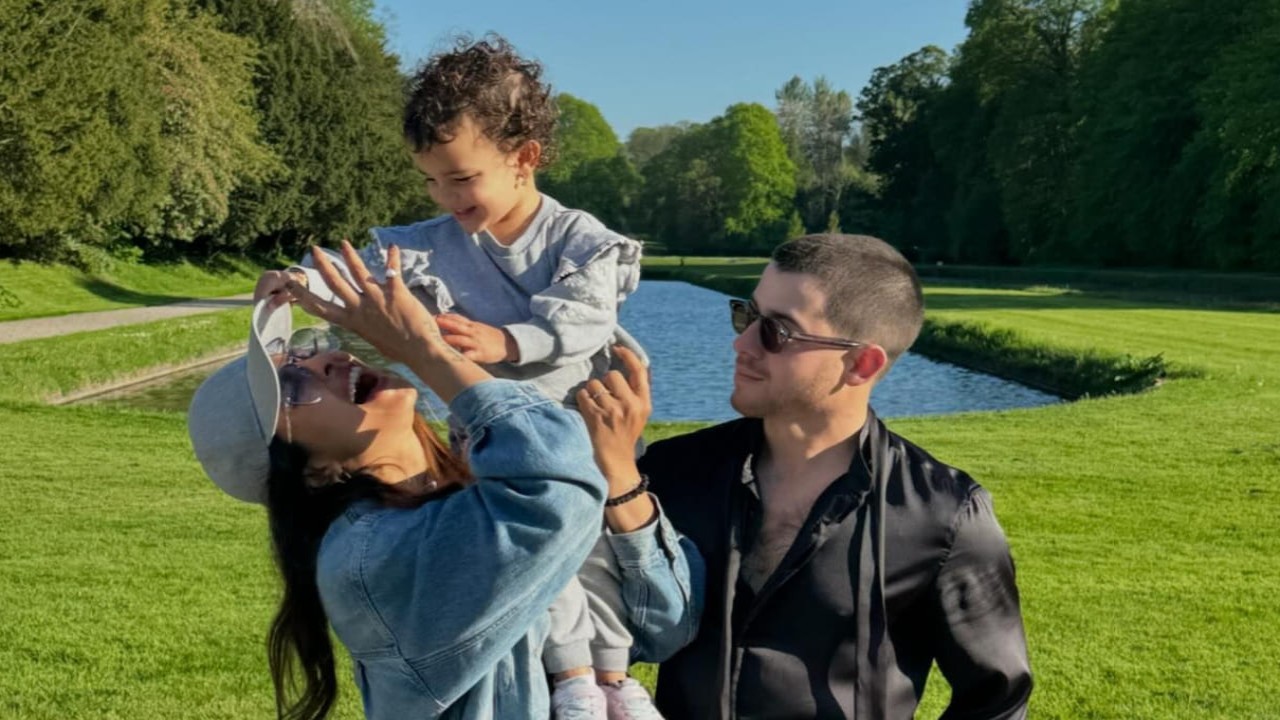 Priyanka Chopra, daughter Malti having their fun moment in THIS PIC makes us want to stand there just like Nick Jonas