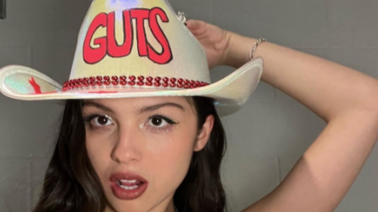 ‘I Almost Flashed You Guys’: Olivia Rodrigo Hilariously Handles Wardrobe Malfunction At GUTS Tour