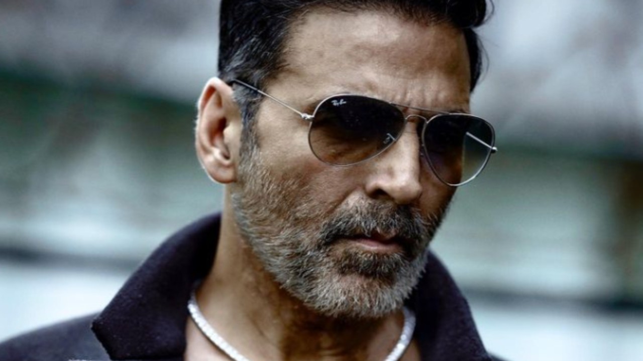 Flashback Friday: When Akshay Kumar recovered his fees by taking away tape recorder and juicer from a producer's house