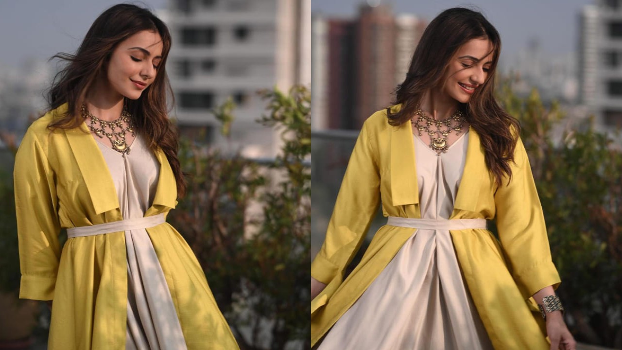 Bored of plain monochrome dresses? Join color-blocking trend like Rakul Preet Singh to keep it chic this summer