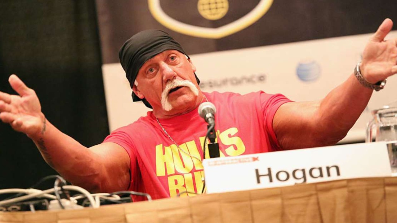  Resurfaced Video Backs Hulk Hogan's Bizarre Claim About Roddy Piper Sending Him Voicemail Two Days After His Death