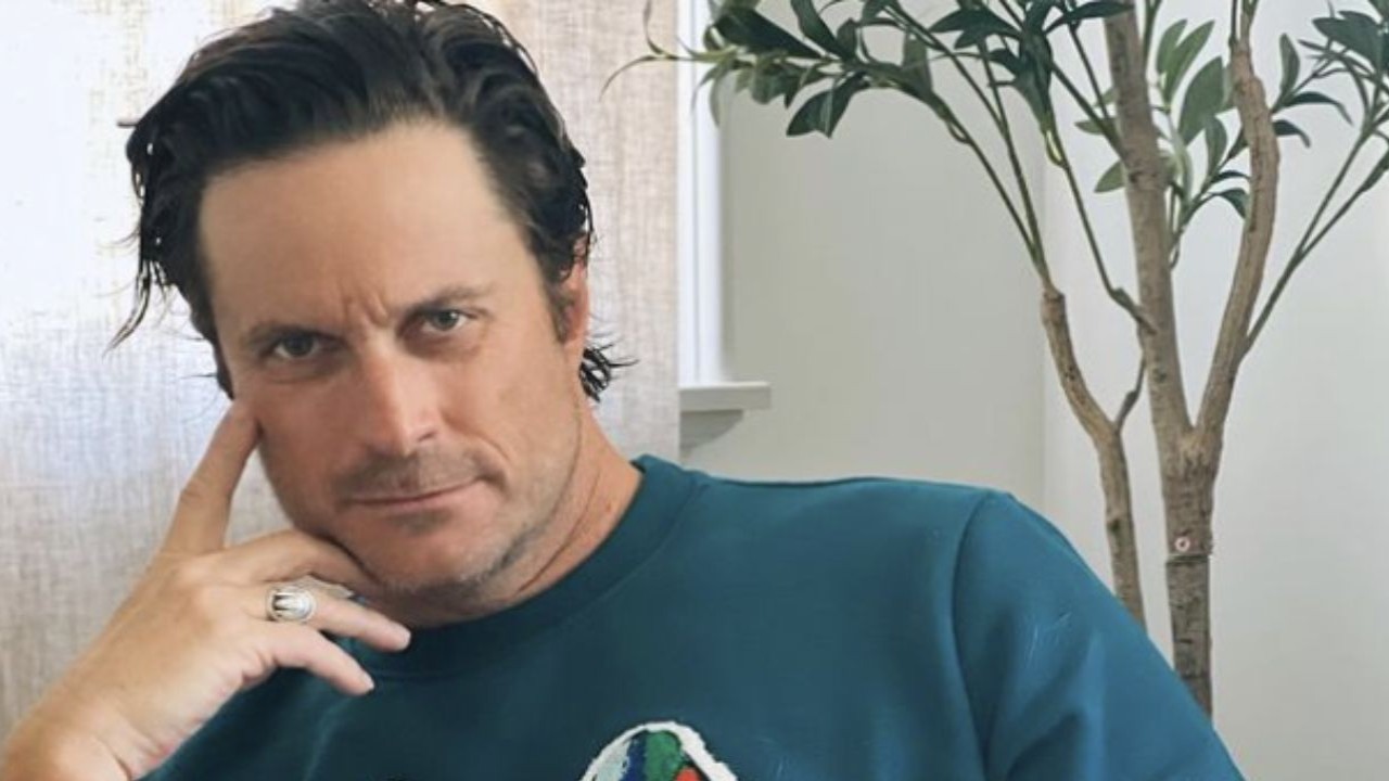 ‘I Started Bawling Crying': Oliver Hudson Opens Up About Anxiety Medication Withdrawals
