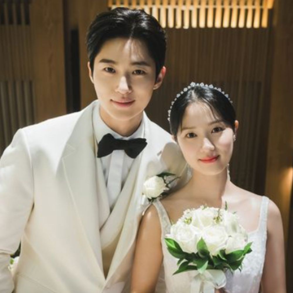 Lovely Runner's cinematographers thought Byeon Woo Seok-Kim Hye Yoon were dating IRL; reveal off-screen secrets Lovely Runner's cinematographers thought Byeon Woo Seok-Kim Hye Yoon were dating IRL; reveal off-screen secrets