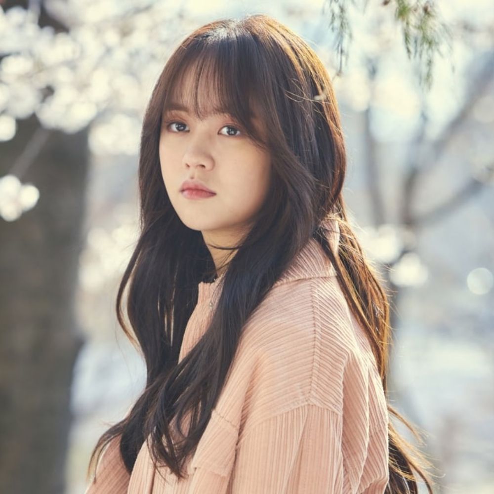 Kim So Hyun’s eternal charm in high school student roles; Love Alarm