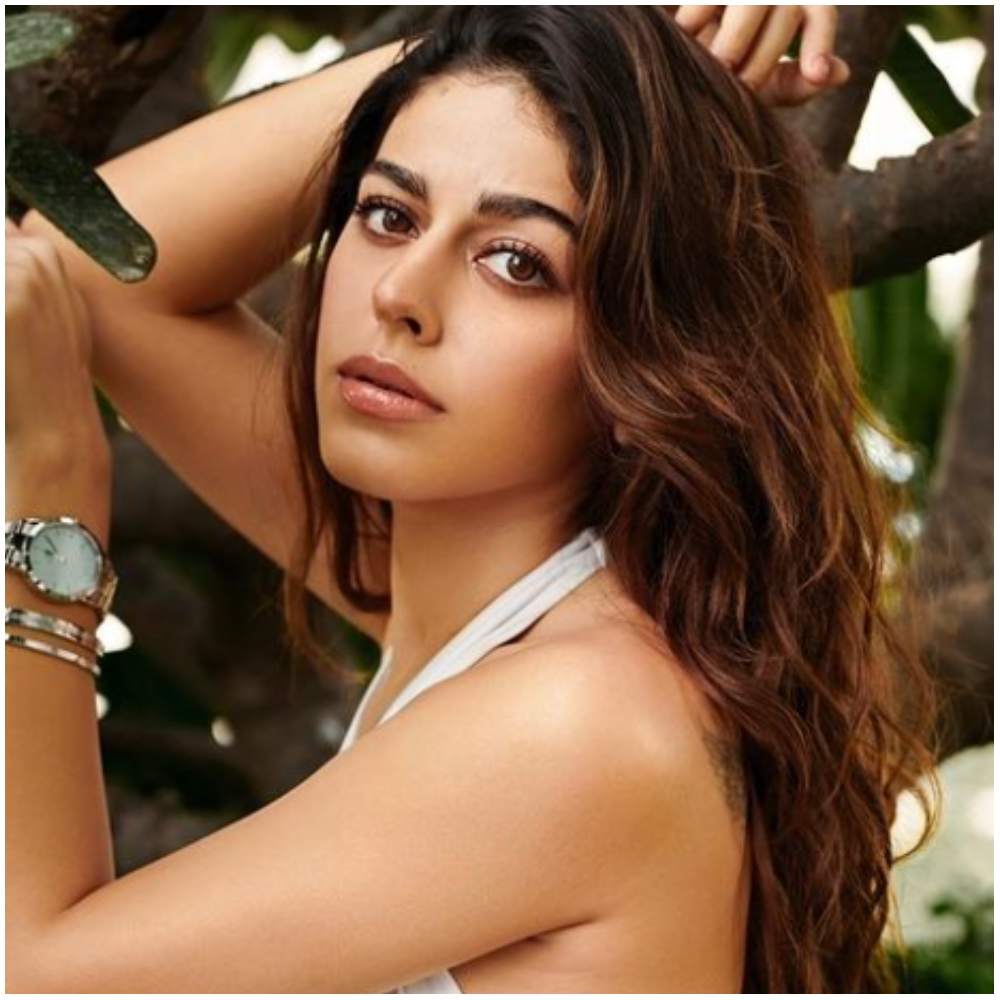 Pooja Bedi allowed her daughter Alaya F to watch only ONE film she starred in; BMCM actress shares why  Pooja Bedi allowed her daughter Alaya F to watch only ONE film she starred in; BMCM actress shares why