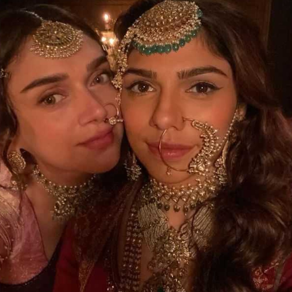 EXCLUSIVE: Sharmin Segal calls Heeramandi co-star Aditi Rao Hydari 'caring'; reveals Manisha Koirala has 'good fashion sense' EXCLUSIVE: Sharmin Segal calls Heeramandi co-star Aditi Rao Hydari 'caring'; reveals Manisha Koirala has 'good fashion sense'