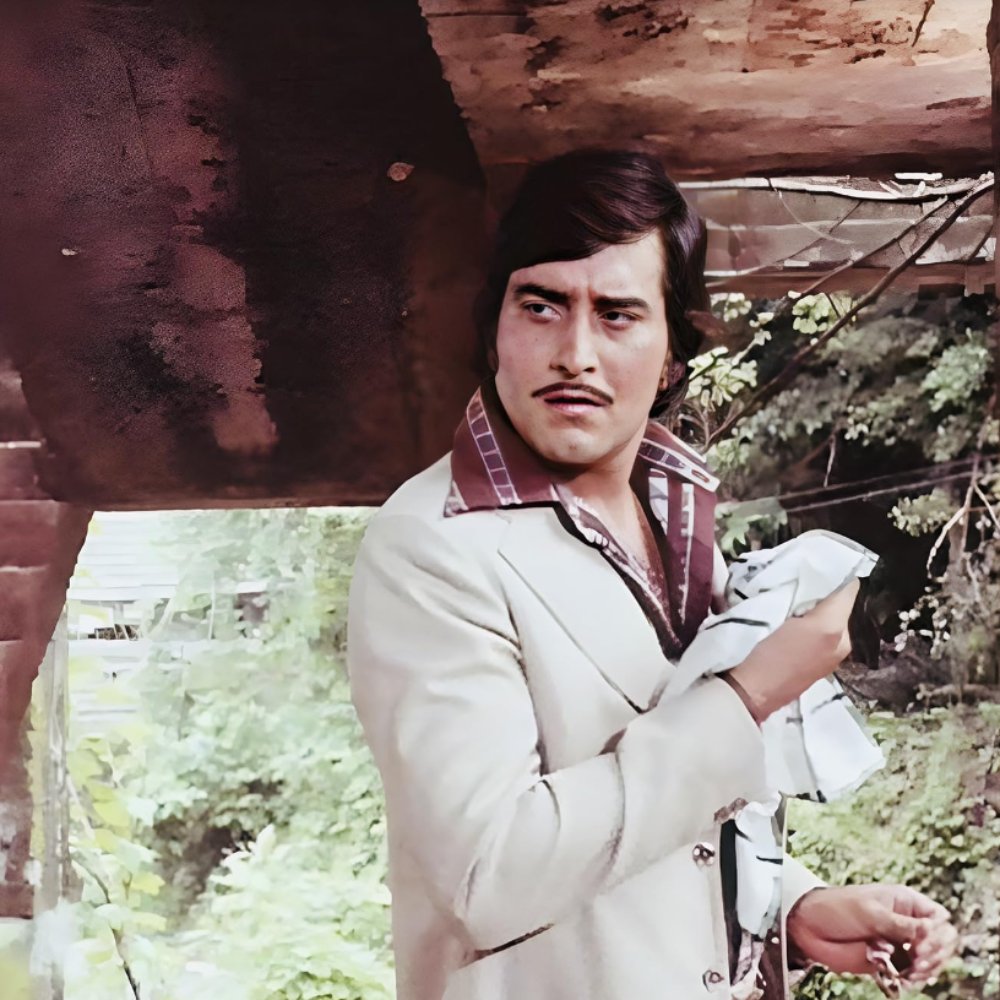 9 best Vinod Khanna movies that define Bollywood’s golden age  9 best Vinod Khanna movies that define Bollywood’s golden age