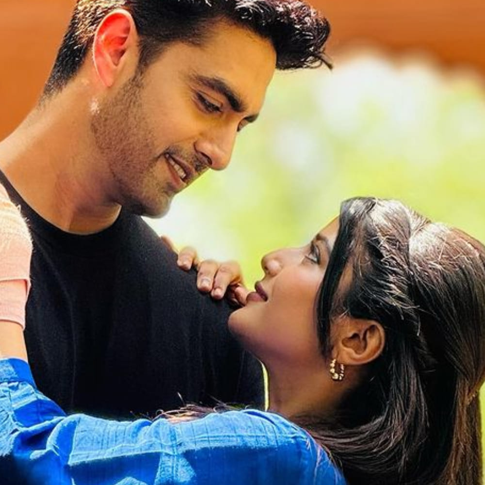 Yeh Rishta Kya Kehlata Hai EXCLUSIVE Spoiler: Madhav stops Abhira from meeting Armaan; ...