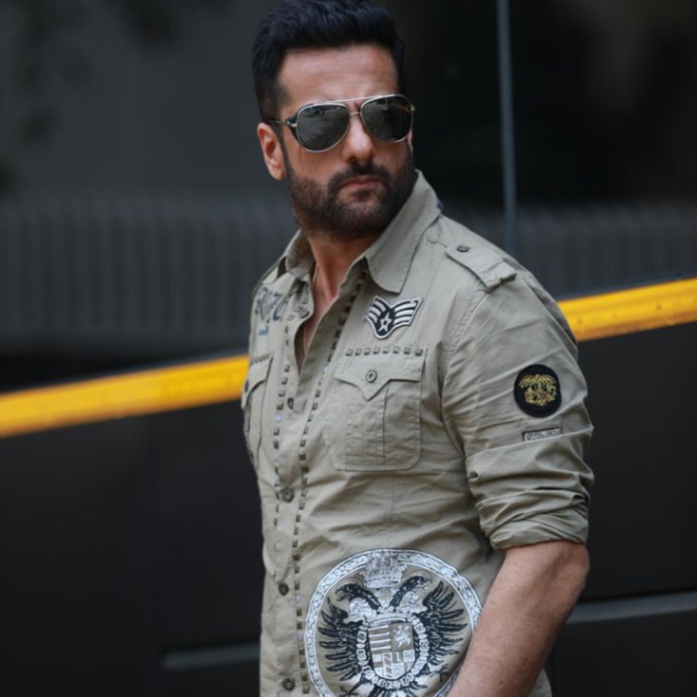 EXCLUSIVE: Fardeen Khan on not having experience as actor during his debut with Prem Aggan; says he was not 'very keen on' acting EXCLUSIVE: Fardeen Khan on not having experience as actor during his debut with Prem Aggan; says he was not 'very keen on' acting