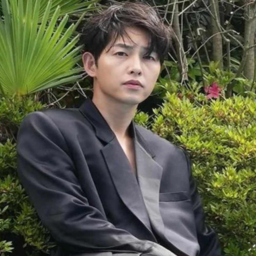 Song Joong Ki’s net worth: From Hawaiian condo worth 2.28 million USD to lavish properties; Know Vincenzo star’s estimated wealth Song Joong Ki’s net worth: From Hawaiian condo worth 2.28 million USD to lavish properties; Know Vincenzo star’s estimated wealth