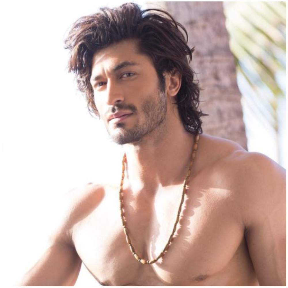 Vidyut Jammwal fitness routine: Fitness icon’s guide to keep you motivated Vidyut Jammwal fitness routine: Fitness icon’s guide to keep you motivated