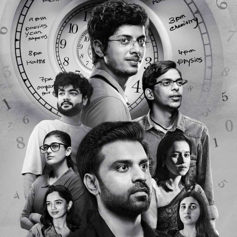 Kota Factory: Ever wondered why Jitendra Kumar's series is shown in black and white? Mayur More aka Vaibhav Panday reveals Kota Factory: Ever wondered why Jitendra Kumar's series is shown in black and white? Mayur More aka Vaibhav Panday reveals