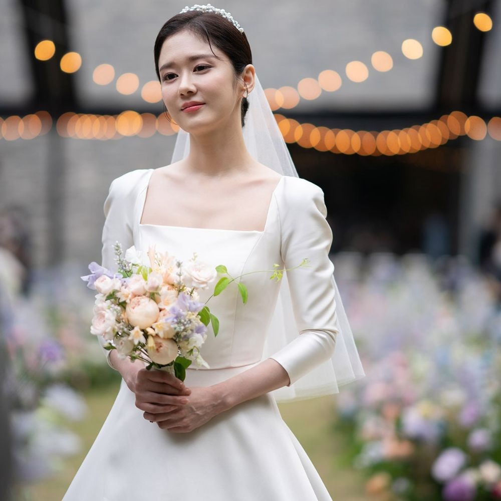 Is Jang Nara divorcing non-celeb husband Jung Ha Chul? Details of absurd rumor stemming...