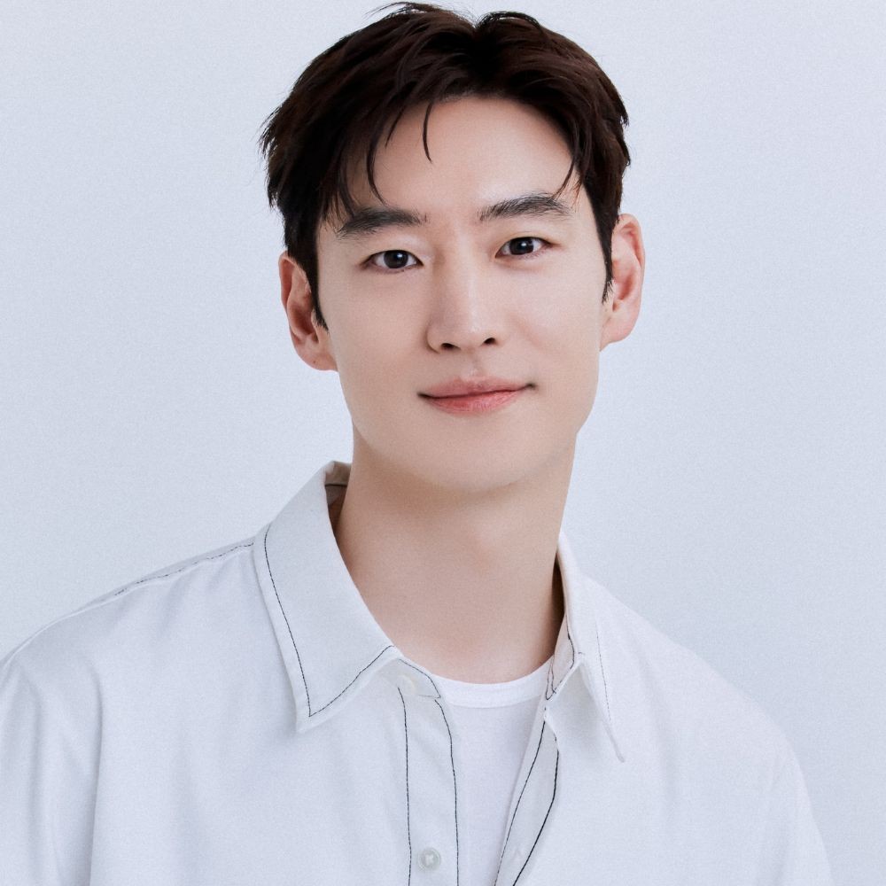 Happy Lee Je Hoon Day: Looking at social commentary roles in Taxi Driver, Move to Heaven and more Happy Lee Je Hoon Day: Looking at social commentary roles in Taxi Driver, Move to Heaven and more