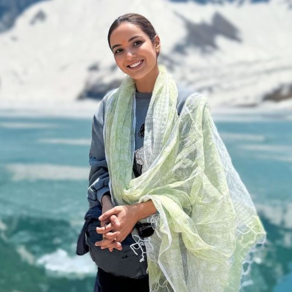 EXCLUSIVE VIDEO: Jasmine Bhasin shares if she ever quit shows due to ill-treatment, reveals truth about being 'replaced' due to references EXCLUSIVE VIDEO: Jasmine Bhasin shares if she ever quit shows due to ill-treatment, reveals truth about being 'replaced' due to references