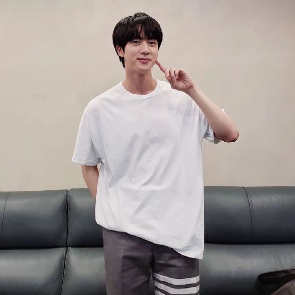What did BTS' Jin do at POSUNG High School? Singer gets snapped playing soccer and arm wrestling with students for apparent YouTube content What did BTS' Jin do at POSUNG High School? Singer gets snapped playing soccer and arm wrestling with students for apparent YouTube content