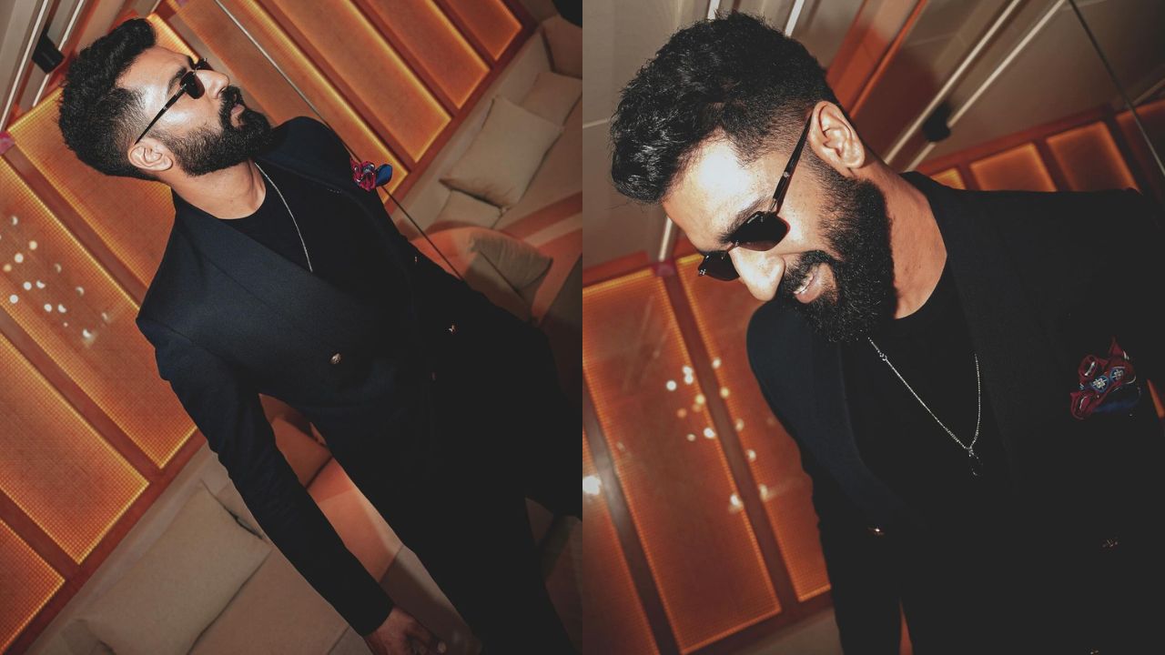 Vicky Kaushal looks handsome in all-black ensemble (PC -  Vicky Kaushal Instagram)