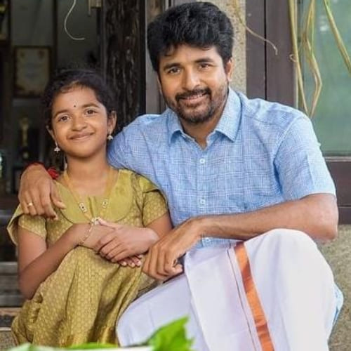 Aaradhana Sivakarthikeyan with father