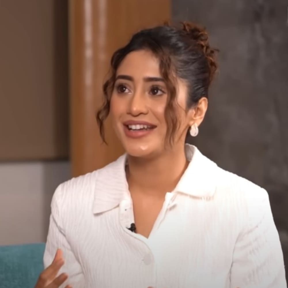 EXCLUSIVE VIDEO: Yeh Rishta Kya Kehlata Hai fame Shivangi Joshi recalls her first paycheck moment and how it made her feel ‘rich’ EXCLUSIVE VIDEO: Yeh Rishta Kya Kehlata Hai fame Shivangi Joshi recalls her first paycheck moment and how it made her feel ‘rich’