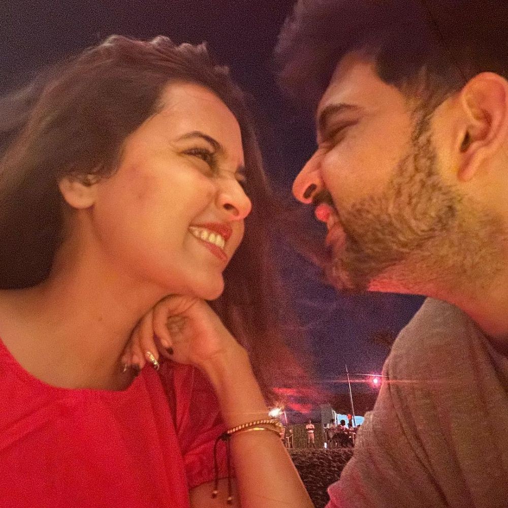 Karan Kundrra-Tejasswi Prakash's three-year relationship going strong: post mushiest PIC amid breakup rumors Karan Kundrra-Tejasswi Prakash's three-year relationship going strong: post mushiest PIC amid breakup rumors
