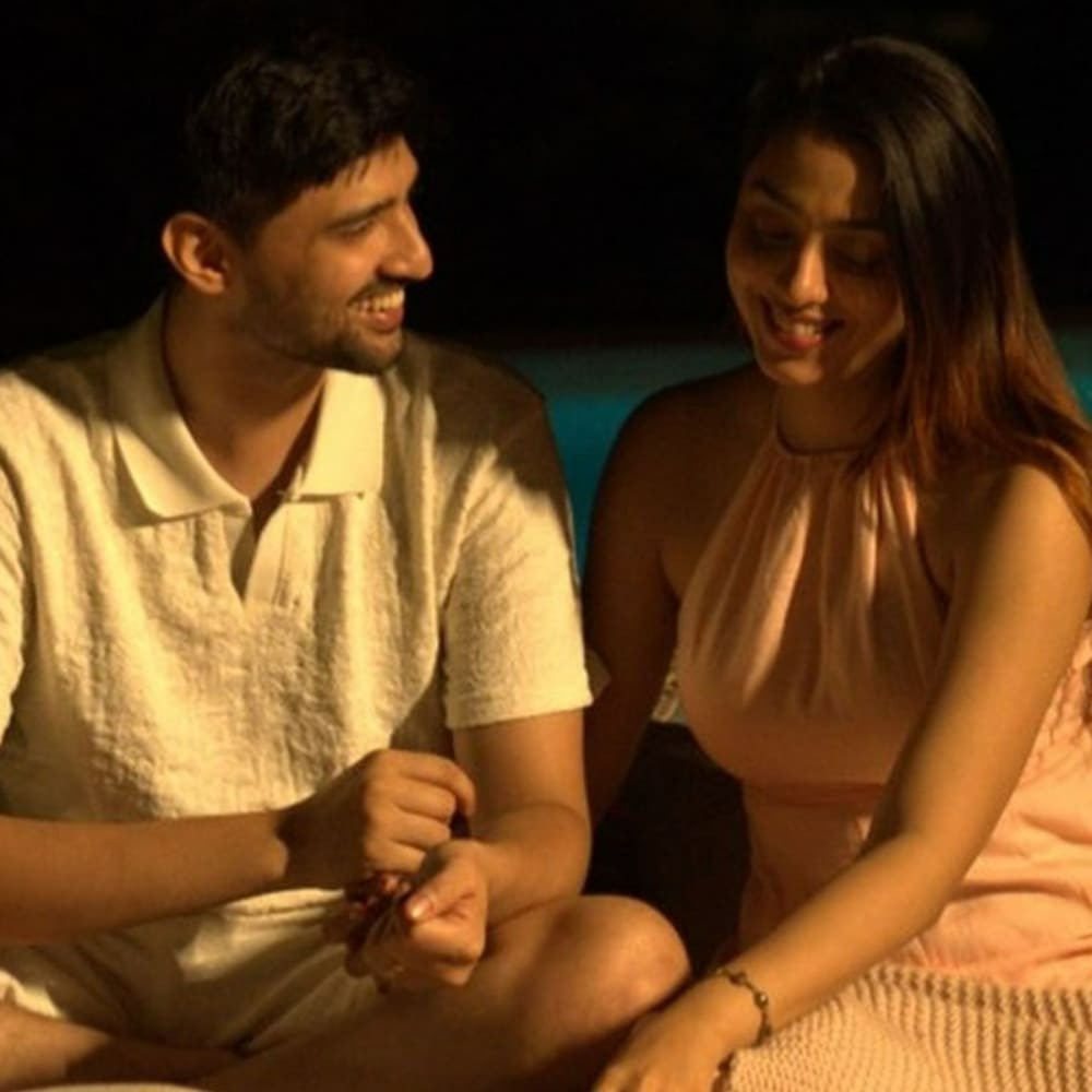 Taarak Mehta Ka Ooltah Chashmah's Jheel Mehta aka Sonu enjoys poolside date night with ...