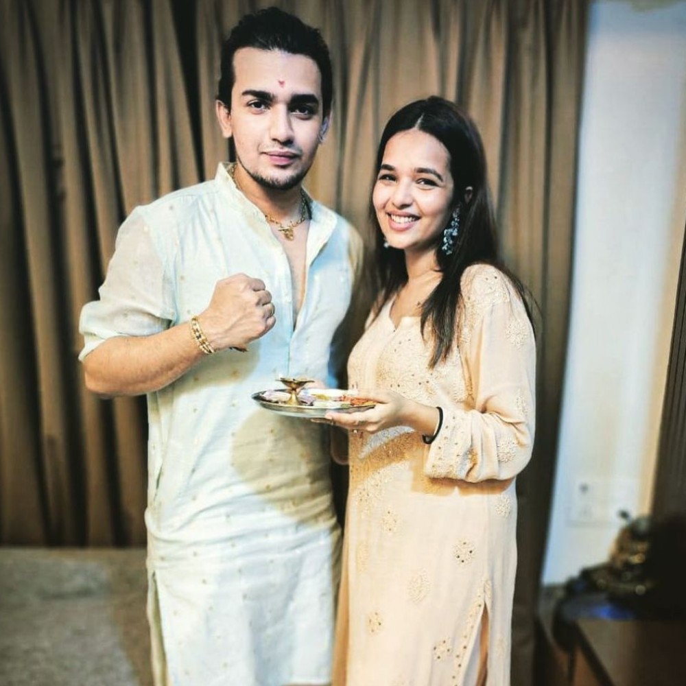 Bigg Boss OTT 3 EXCLUSIVE VIDEO: Vishal Pandey's sister Neha Pandey reveals if her fami...