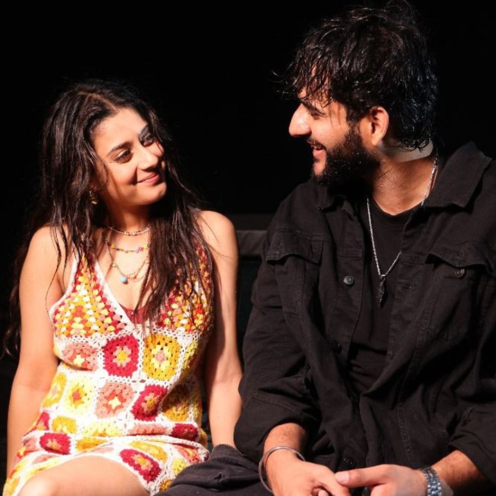 Abhishek Malhan and Isha Malviya to romance in rain; teaser of their upcoming music video Zor Ki Barsaat OUT Abhishek Malhan and Isha Malviya to romance in rain; teaser of their upcoming music video Zor Ki Barsaat OUT