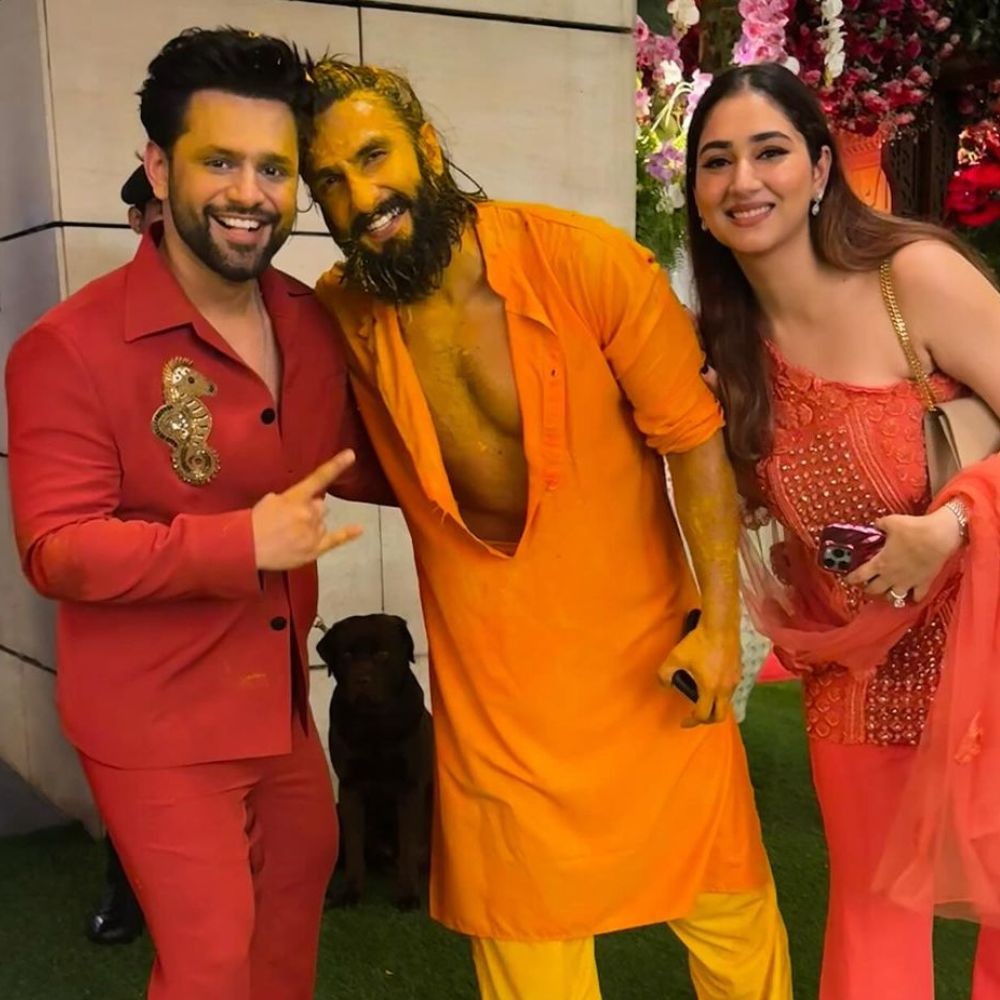 Anant Ambani-Radhika Merchant Haldi: Rahul Vaidya-Disha Parmar pose with ‘sabki jaan’ Ranveer Singh; praise his energy Anant Ambani-Radhika Merchant Haldi: Rahul Vaidya-Disha Parmar pose with ‘sabki jaan’ Ranveer Singh; praise his energy