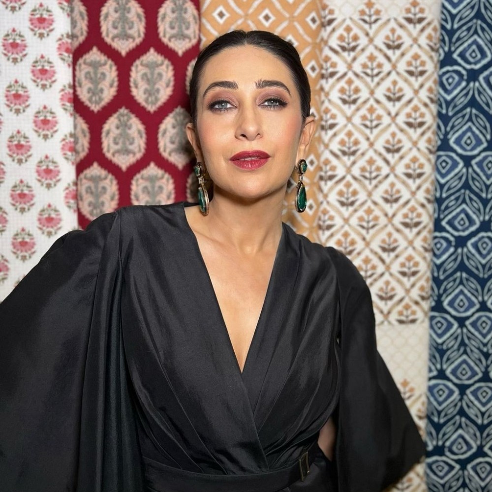 India’s Best Dancer 4: Karisma Kapoor sets the stage ablaze with her stylish entry; sparks excitement as new judge India’s Best Dancer 4: Karisma Kapoor sets the stage ablaze with her stylish entry; sparks excitement as new judge