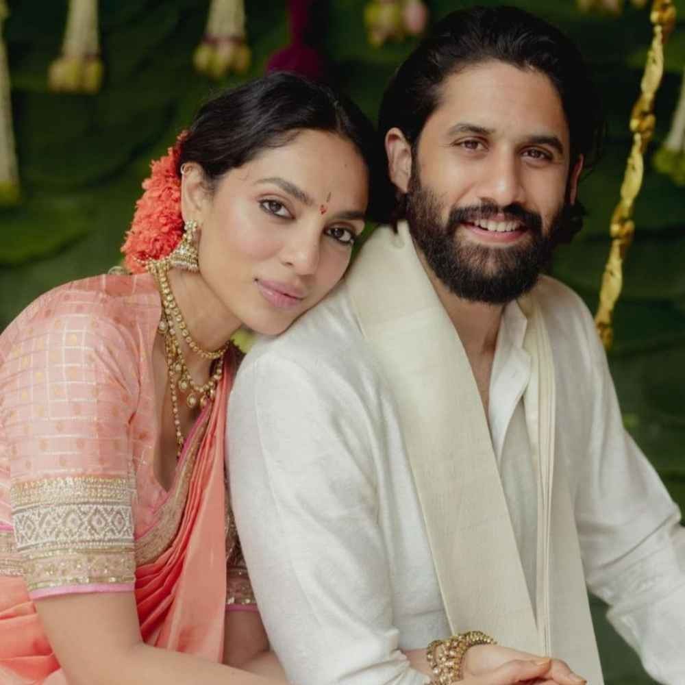 Sobhita Dhulipala serves traditional charm in Manish Malhotra’s embroidered coral saree for engagement with Naga Chaitanya Sobhita Dhulipala serves traditional charm in Manish Malhotra’s embroidered coral saree for engagement with Naga Chaitanya