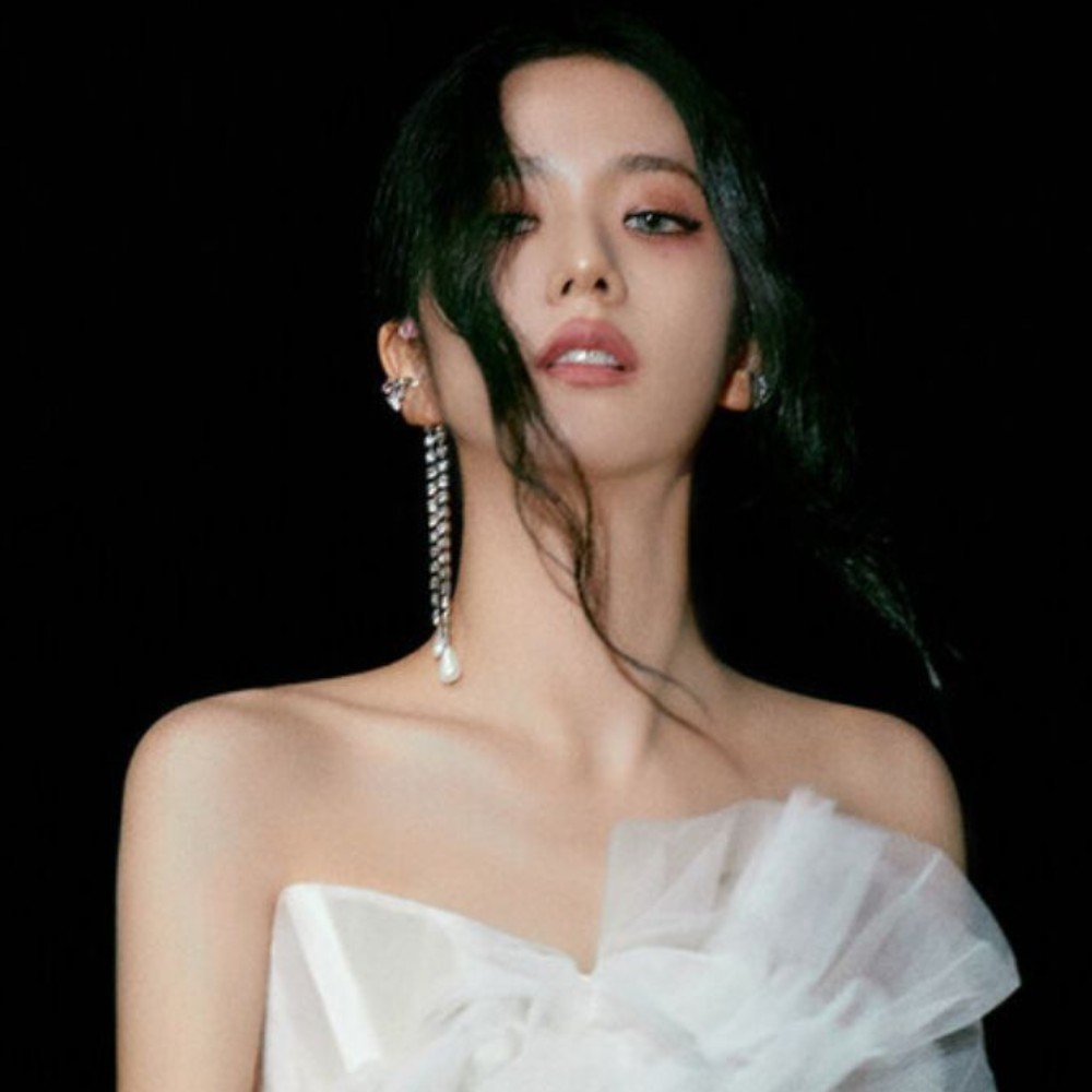 BLACKPINK's Jisoo's 2nd solo album arriving soon? Chinese fan's alleged conversation wi...