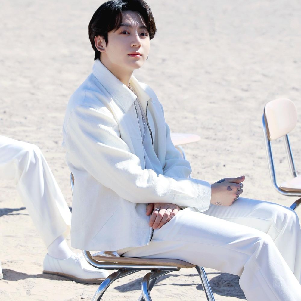 When BTS members revealed Blake Lively, Brad Pitt as Hollywood crushes but Jungkook’s a...