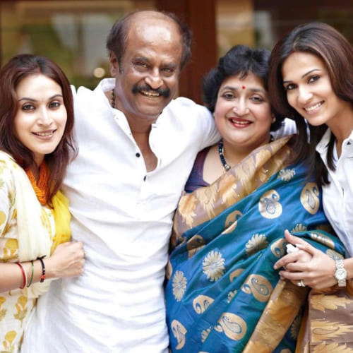 Rajinikanth with his wife Latha Rajinkanth and daughters